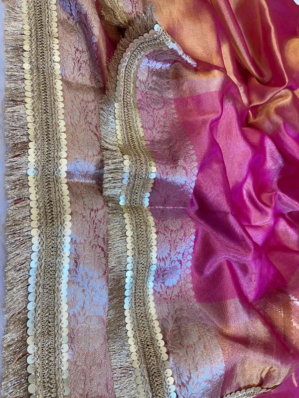 Light_Gold_Tissue_Silk_Contrast_Pink_Pallu_Banarasi_Saree_with_Lace_work_Border_BFS_TL4