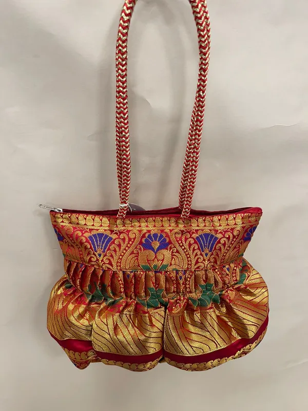 Red_Banarasi_Hand_Bag_HBG_51