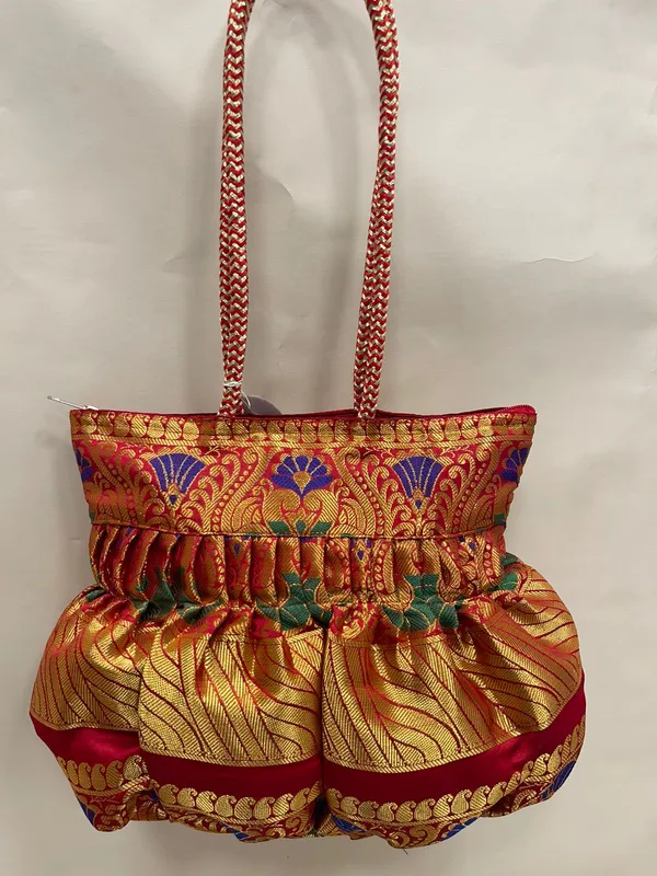 Red_Banarasi_Hand_Bag_HBG_51