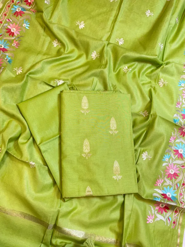 Pista_Green_Mescrize_Cotton_Banarasi_3_pcs_Suit_Set_with_Resham_Embroidery_Dupatta_1100SKL_ME1