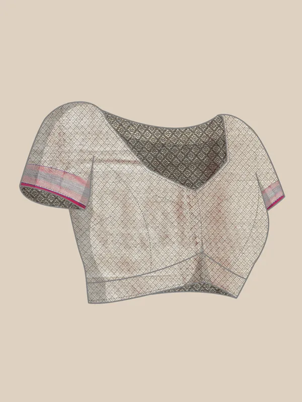 Grey_Kanchi_Silk_Banarasi_Sarees_For_Women_GEBE1