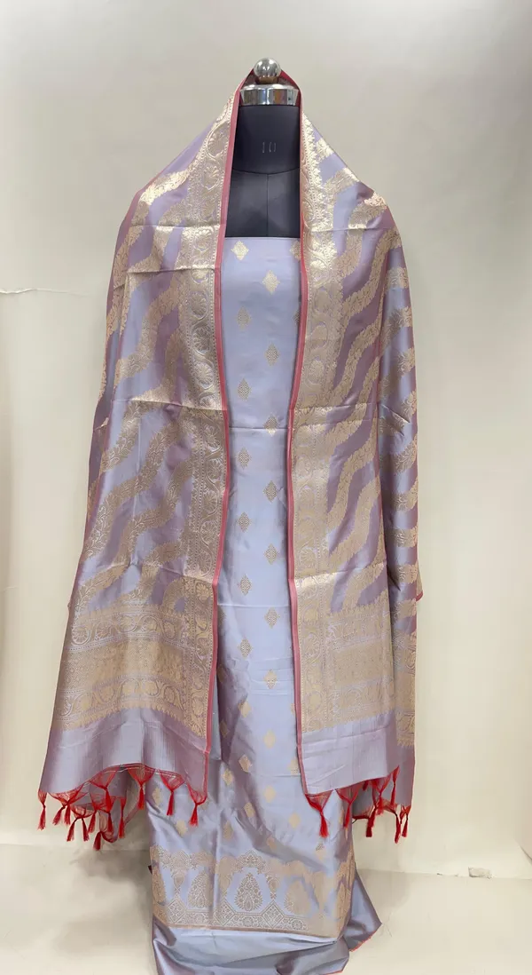 Light_Purple_Semi_Katan_Silk_Handloom_Banarasi_3_pcs_Suit_Set_MUB_SK63