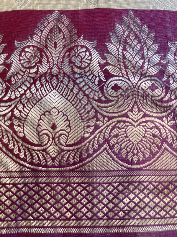 Beige_Art_Silk_Floral_Zari_Booti_Contrast_Banarasi_Suit_with_Maroon_Dupatta_625AJ_TPT54