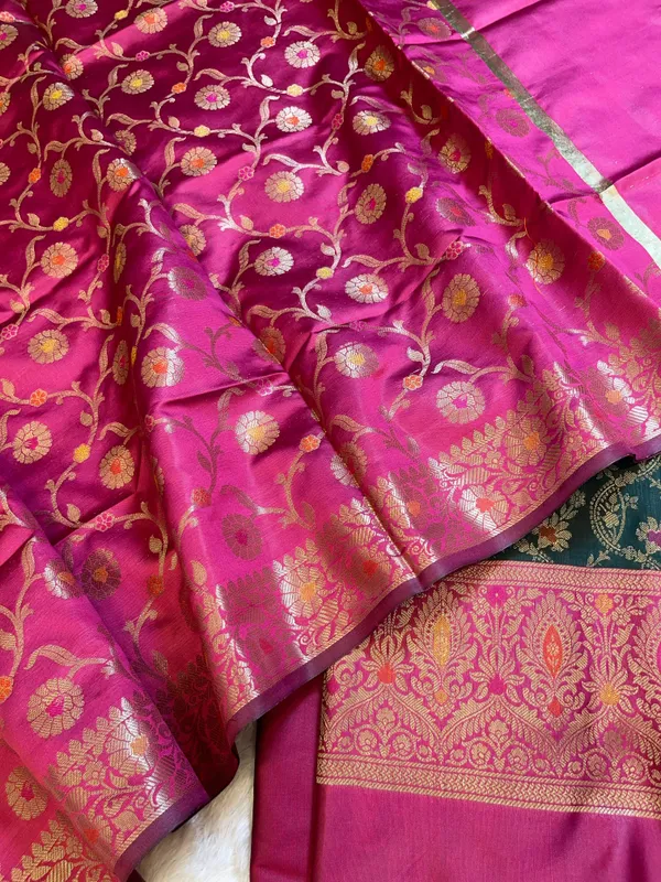 Darkgreen_Art_Silk_Floral_Zari_Mina_Jaal_Contrast_Banarasi_Suit_with_Pink_Dupatta_625AJ_TPT14
