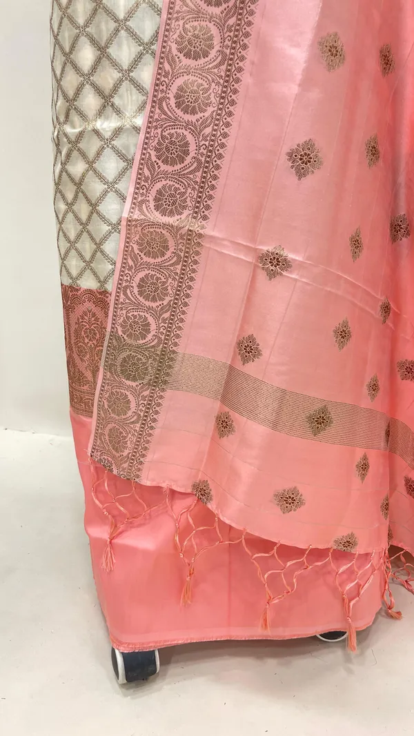 Humairah_Presents_Off_white_Semi_Katan_Silk_Checkered_Striped_3_pcs_Suit_Set_with_Contrast_Peach_Plain_Bottom_and_Floral_Zari_Booti_Peach_Dupatta_ASD_127
