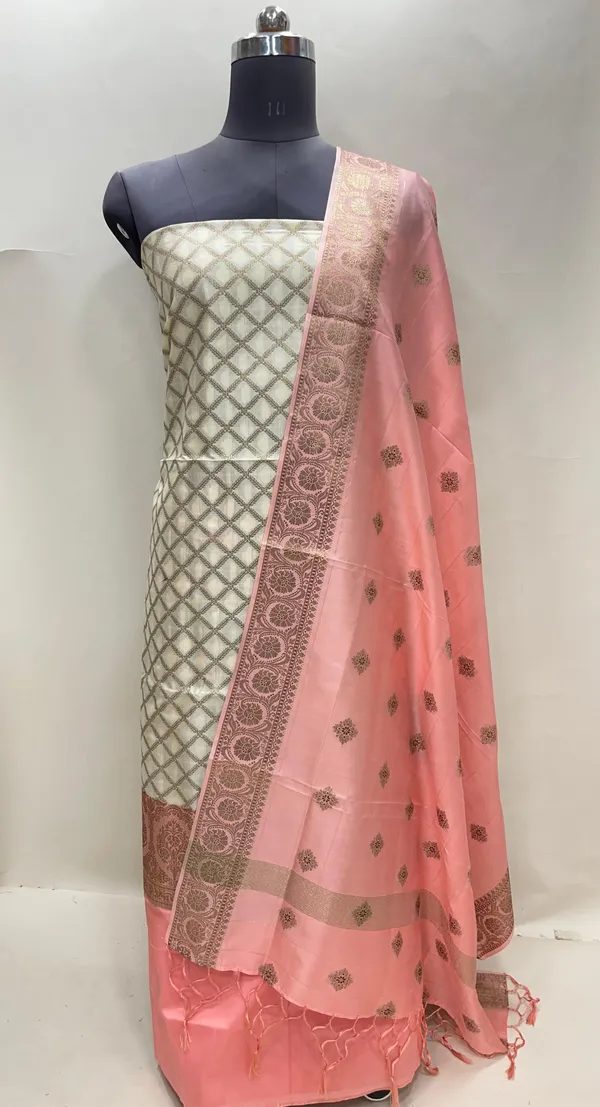 Humairah_Presents_Off_white_Semi_Katan_Silk_Checkered_Striped_3_pcs_Suit_Set_with_Contrast_Peach_Plain_Bottom_and_Floral_Zari_Booti_Peach_Dupatta_ASD_127