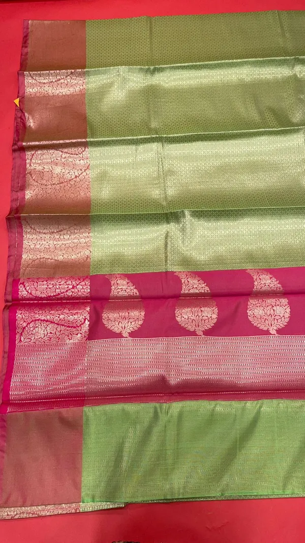 Lime_Green_Kanchi_Silk_Banarasi_Sarees_For_Women_GEBE13