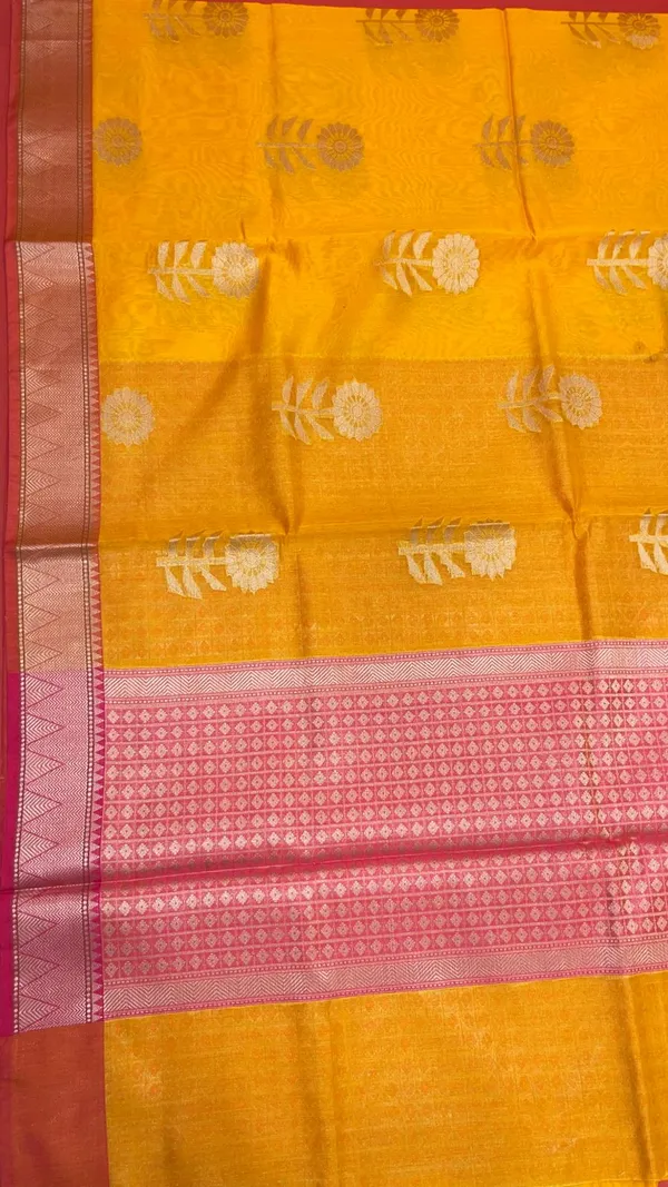 Gold_Cotton_Blend_Banarasi_Sarees_For_Women_GEHKR_42