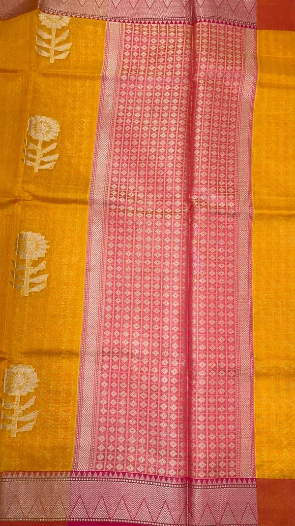 Gold_Cotton_Blend_Banarasi_Sarees_For_Women_GEHKR_42