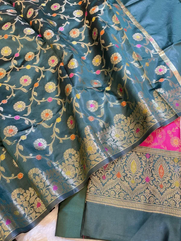 Pink_Art_Silk_Floral_Zari_Mina_Jaal_Contrast_Banarasi_Suit_with_Darkgreen_Dupatta_625AJ_TPT17