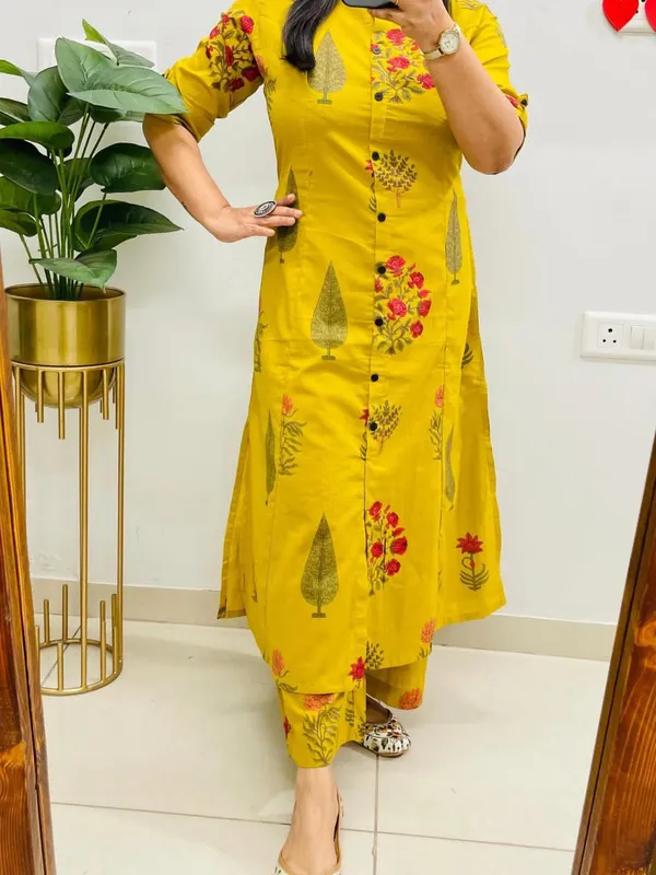 Yellow_Floral_Printed_Kurta_Palazzo_Set_Palazzo_Set_With_Details