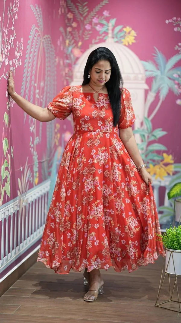 Red_Floral_Print_Fit_And_Flare_Midi_Dress