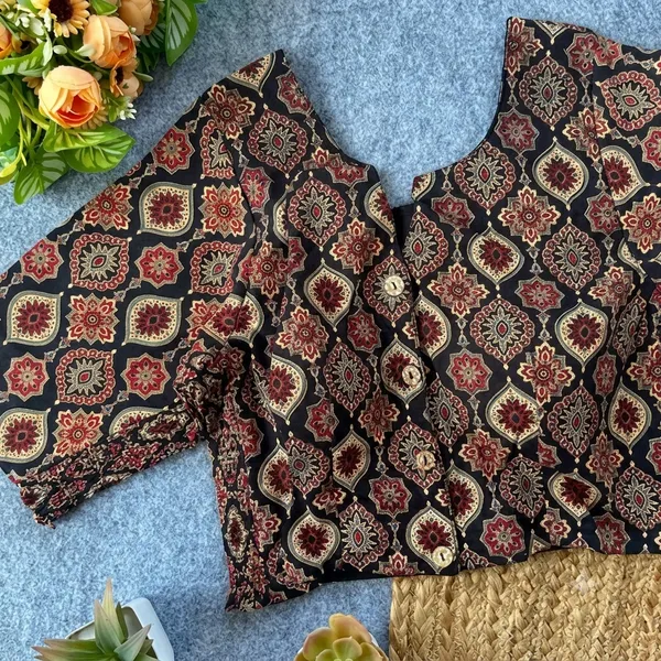Black_Cotton_Lycra_Block-Print_V-Neck_Blouse_For_Women