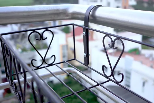 Railings_Pot_Stand/Flower_Plant_Display_Stand_for_Multiple_Plants_Balcony_(Fixed_Hanger_-_Black)_(DVPOT-18B-FX)