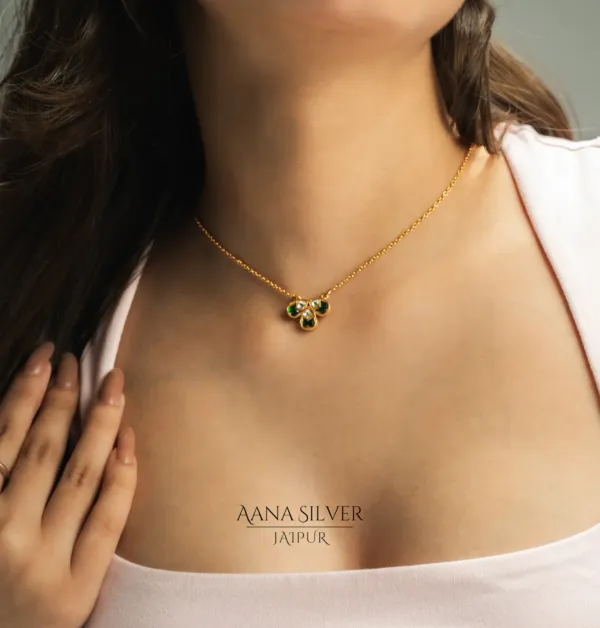 Swarna_Emerald_Quartz_Necklace_Set