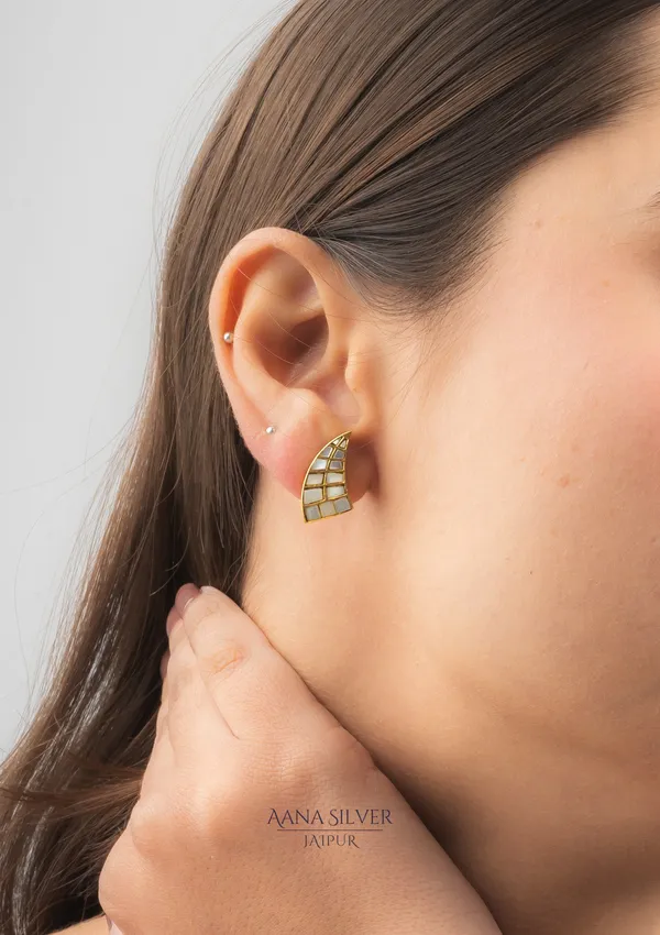 Swarna_Statement_Kundan_Earrings