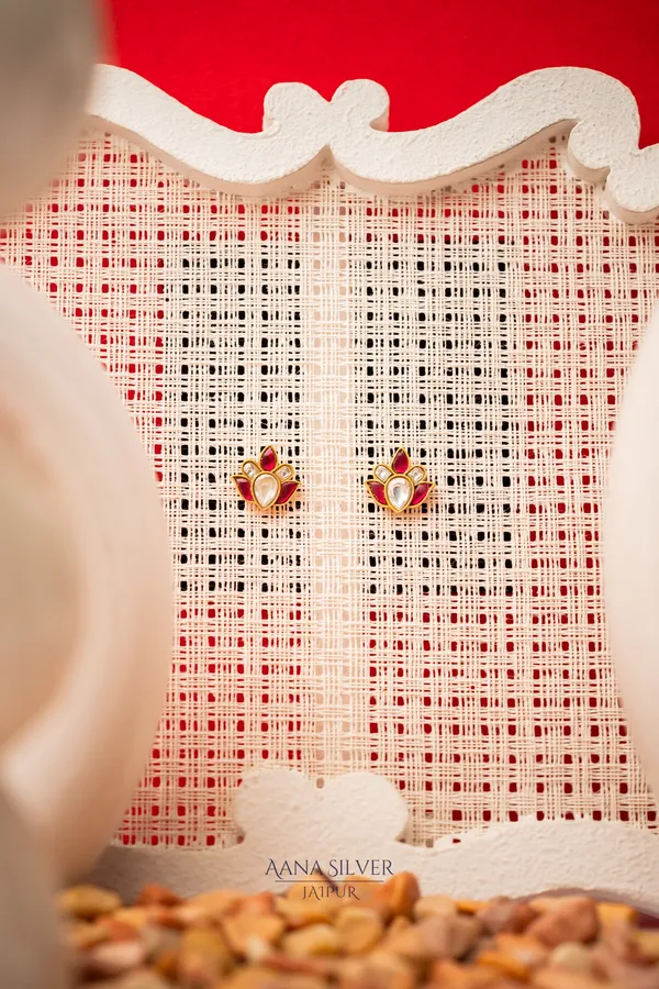 Swarna_Lotus_Kundan_Earrings