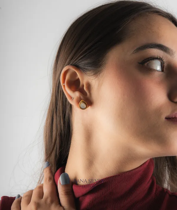 Swarna_Classic_Drop_Kundan_Earrings