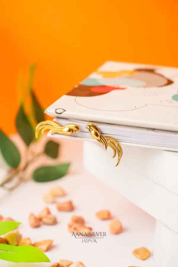 Swarna_Minimalistic_Versatile_Kundan_Earrings