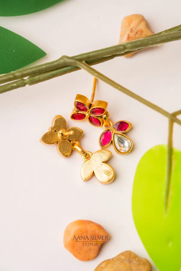 Swarna_Minimalistic_Leaf_Drop_Kundan_Earrings