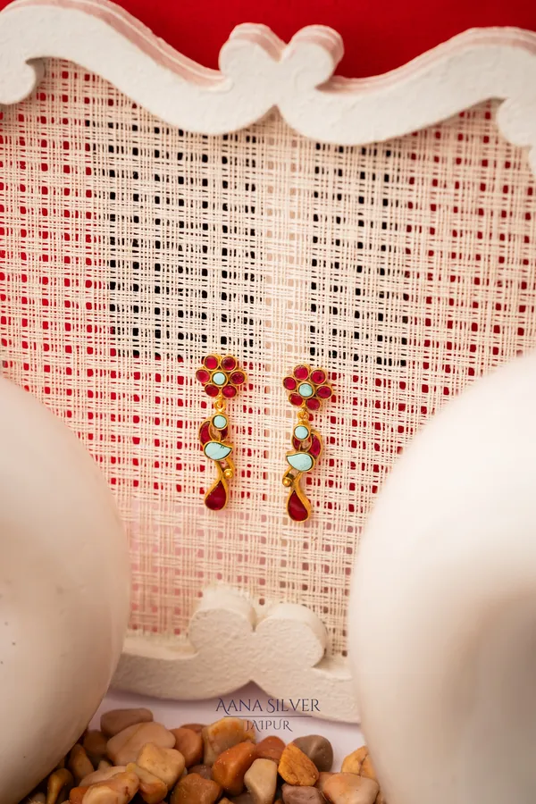 Swarna_Dropped_Peacock_Kundan_Earrings