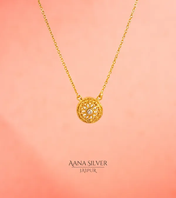 Swarna_Quartz_Intricate_Necklace_Set