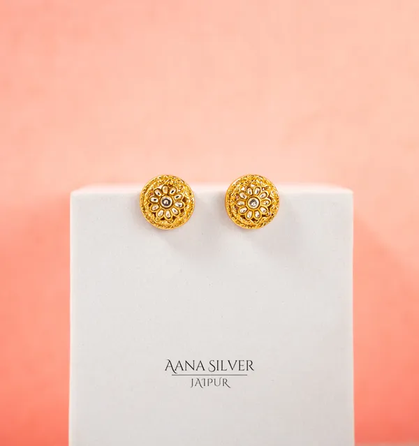 Swarna_Quartz_Intricate_Necklace_Set