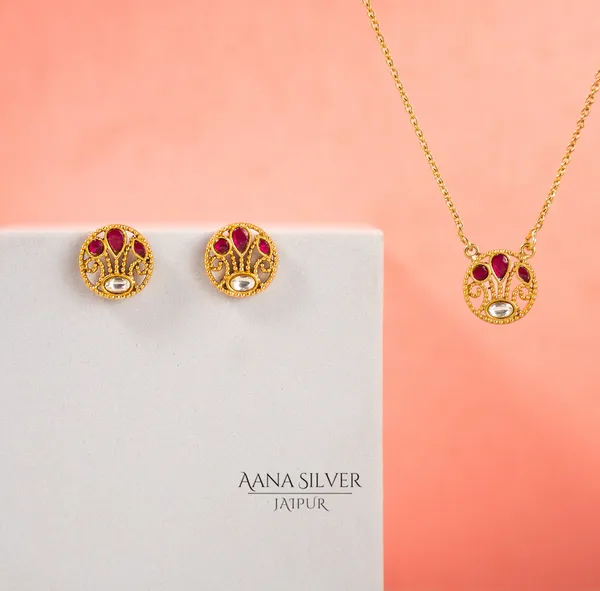 Swarna_Ruby_Quartz_Necklace_Set