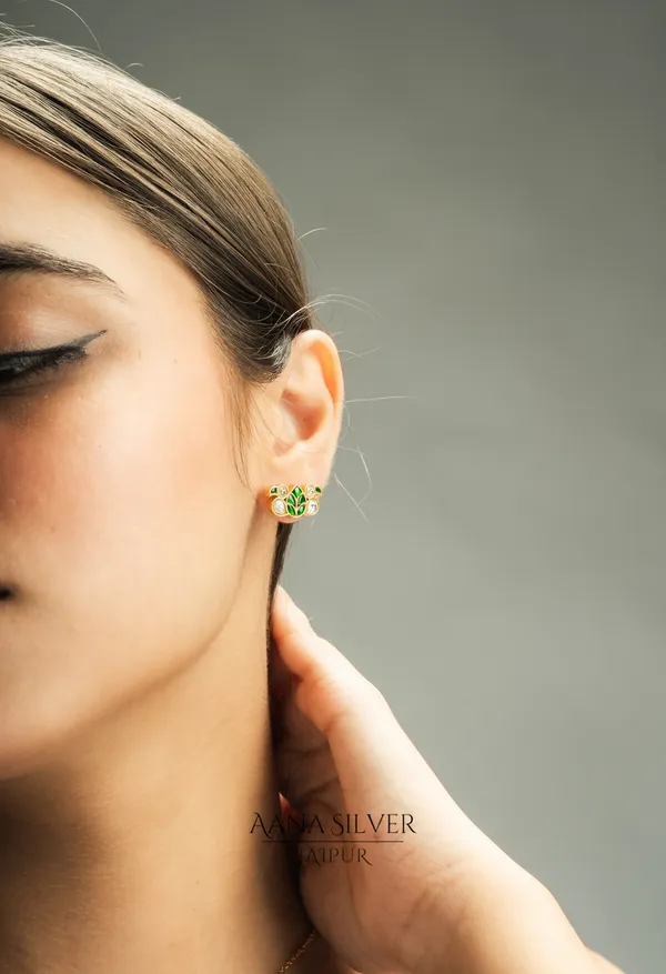 Swarna_Emerald_Quartz_Peacock_Necklace_Set
