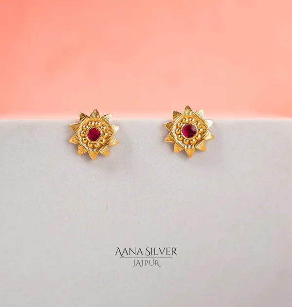 Swarna_Ruby_Minimalist_Necklace_Set