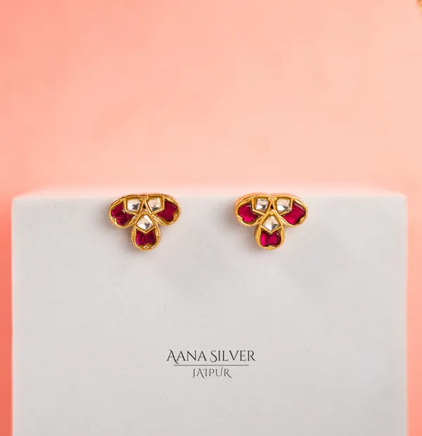 Swarna_Jarkan_Ruby_Triple_Leaf_Necklace_Set
