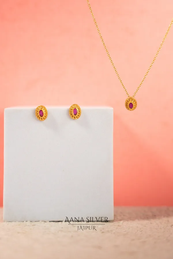 Swarna_Minimalist_Ruby_Necklace_Set
