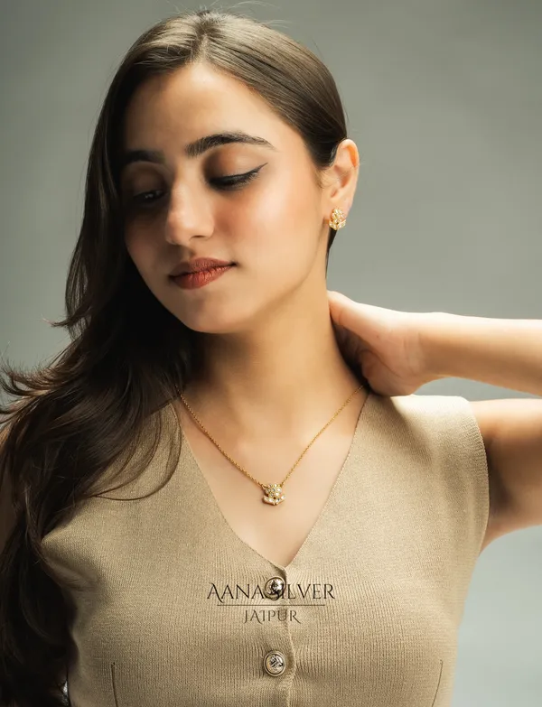 Swarna_Traditional_Zircon_Necklace_Set