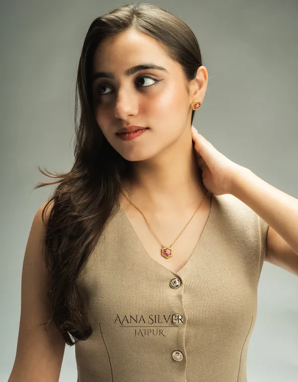 Swarna_Zircon_Ruby_Flower_Necklace_Set