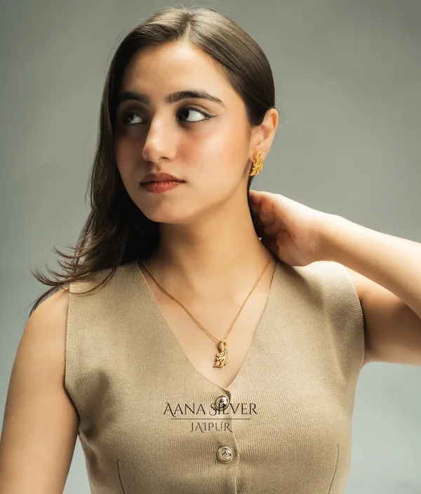 Swarna_Detailed_Peacock_Necklace_Set
