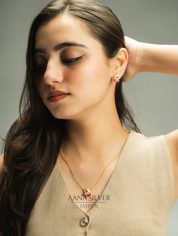 Swarna_Traditional_Mother_Of_Pearls_Ruby_Necklace_Set