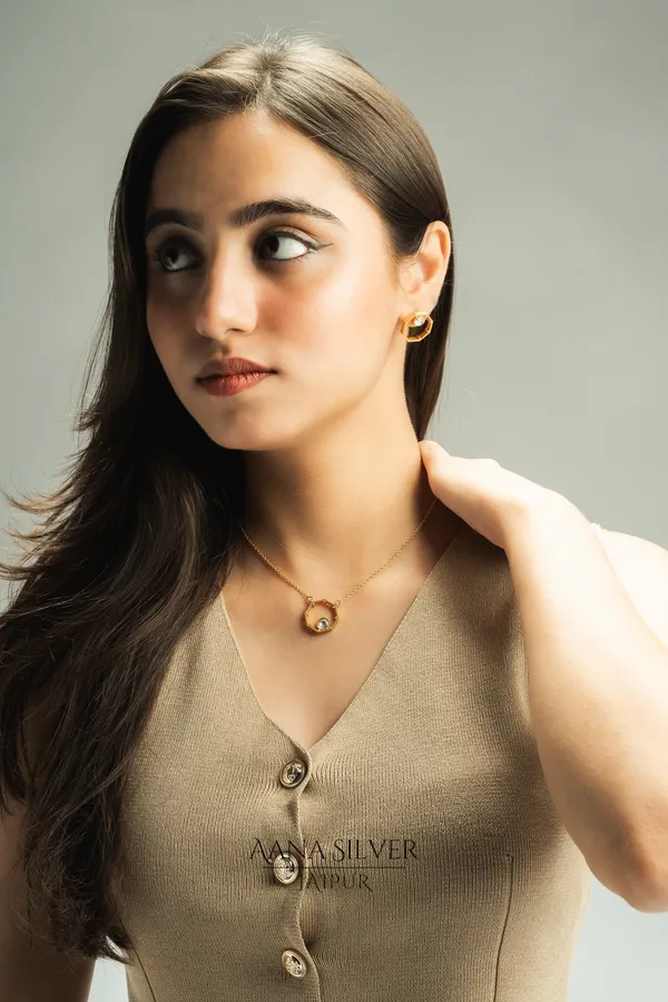Swarna_Statement_Zircon_Necklace_Set