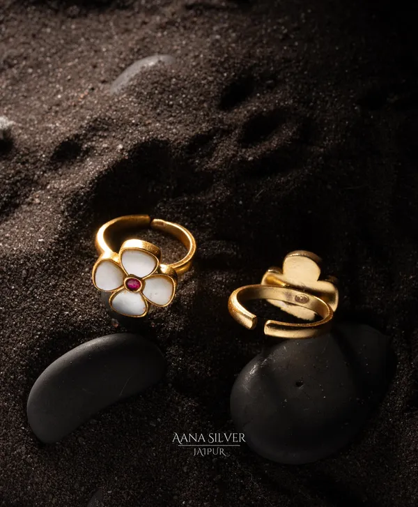Swarna_Flower_Kundan_Toe_Rings