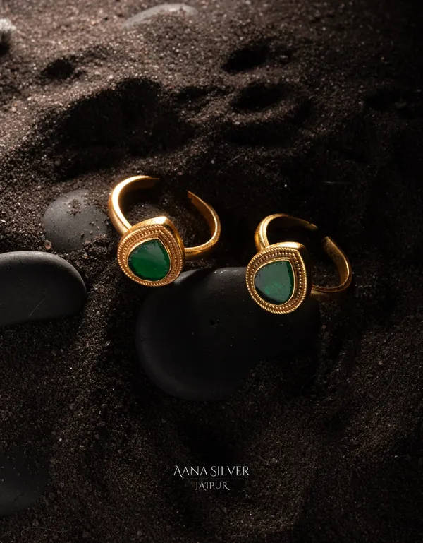 Swarna_Emerald_Drop_Kundan_Toe_Rings