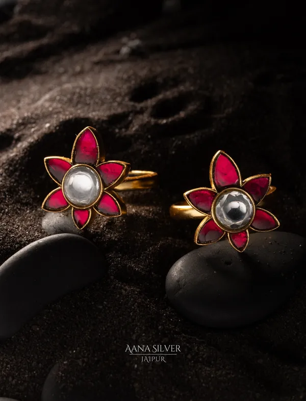 Swarna_Detailed_Ruby_Kundan_Toe_Rings