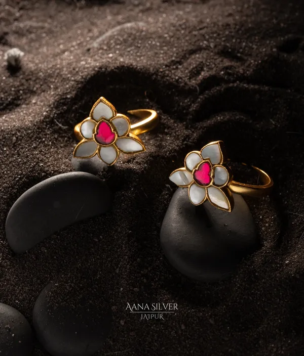 Swarna_Leafy_Kundan_Toe_Rings