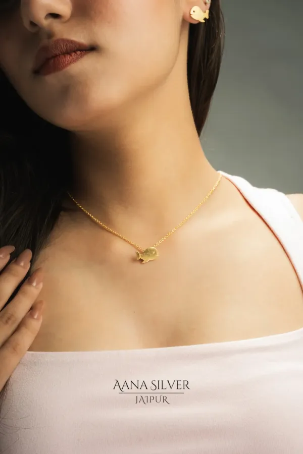 Swarna_Gold_Fish_Pisces_Necklace_Set