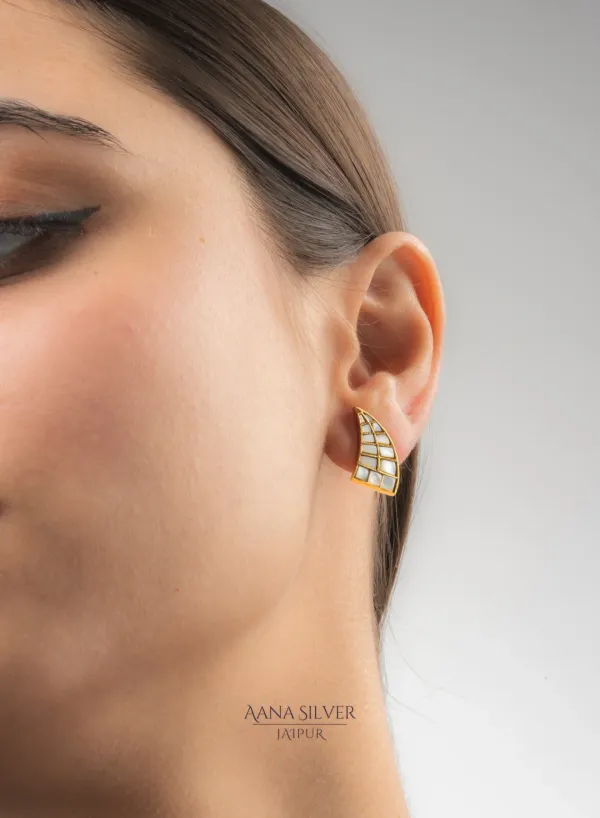 Swarna_Statement_Kundan_Earrings
