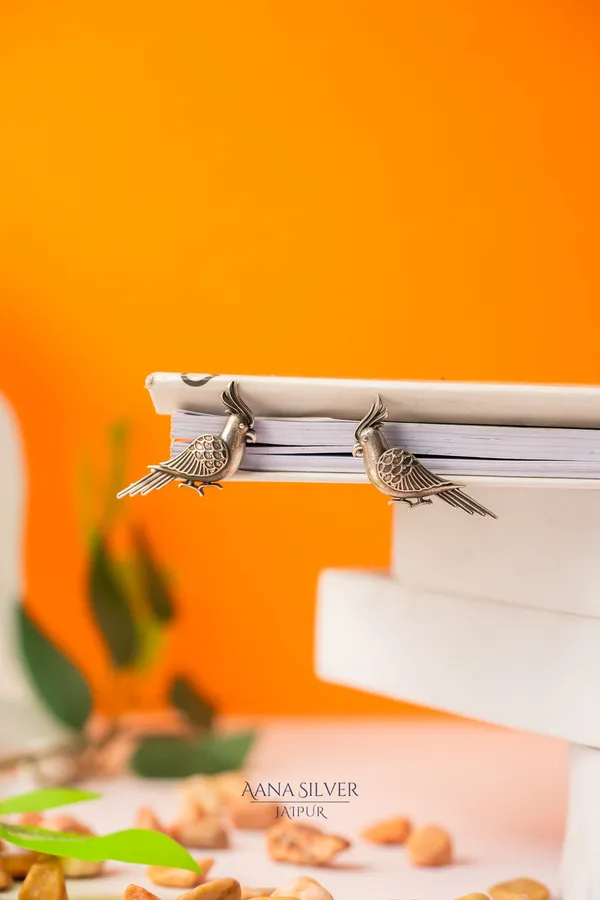 Aabharan_Statement_Bird_Earrings