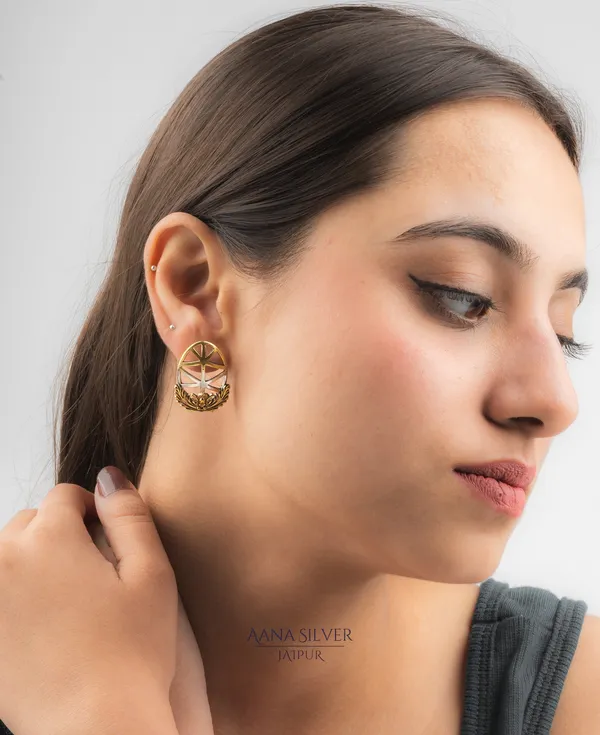 Swarna_Dual_Tone_Earrings