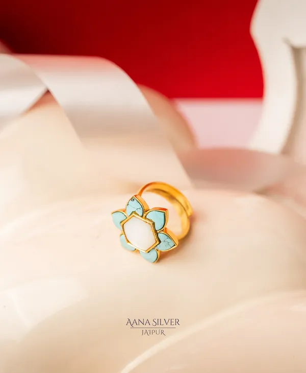 Swarna_Turquoise_Flower_Kundan_Ring