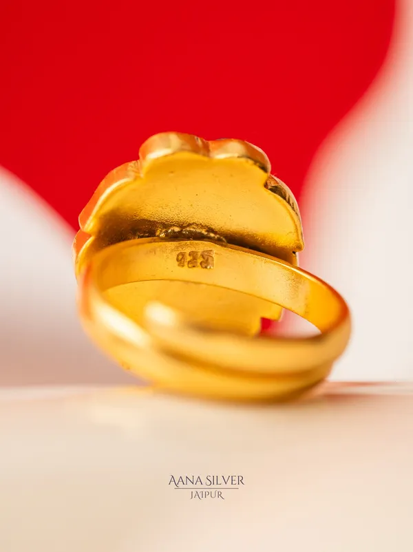 Swarna_Versatile_Ruby_Leaf_Kundan_Ring