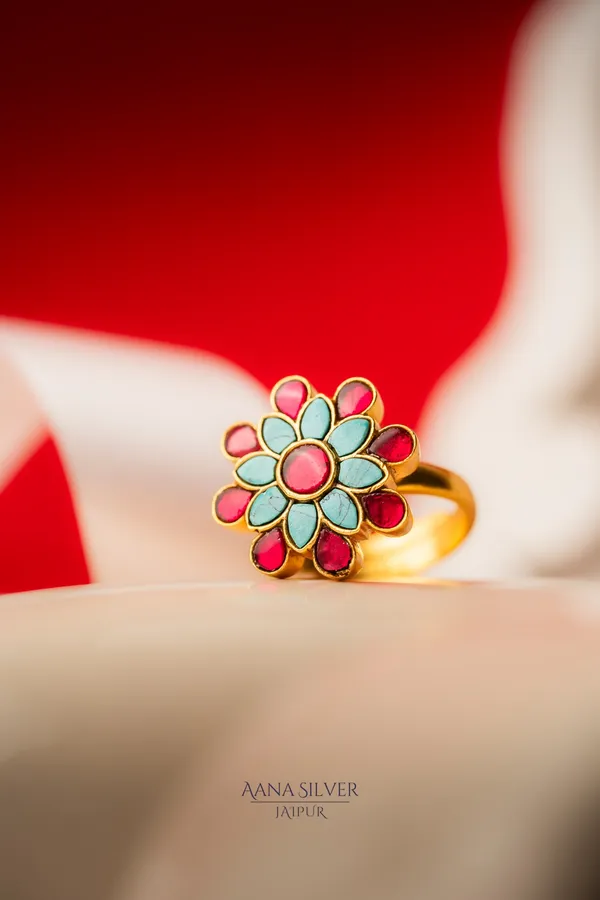 Swarna_Embossed_Ruby_Kundan_Ring