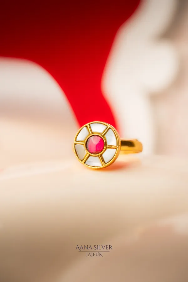 Swarna_Rounded_Motif_Kundan_Ring