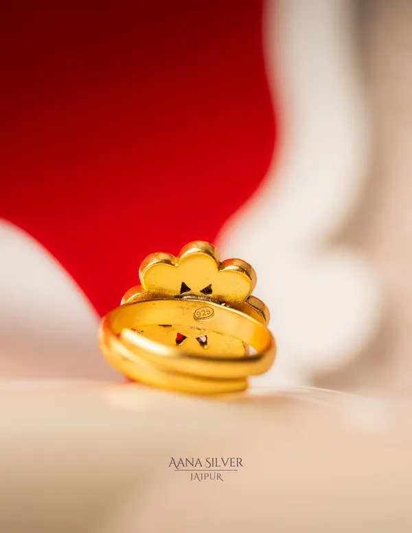 Swarna_Intricate_Ruby_Quartz_Kundan_Ring
